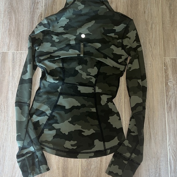 Lululemon define zip up jacket - Picture 5 of 5